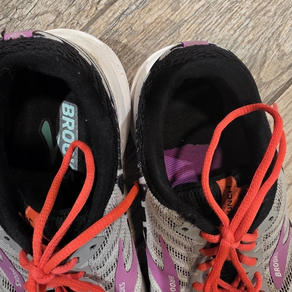 Brooks Women's Athletic Tennis Running Shoes Launch 6 Sz 9 - Picture 6 of 8
